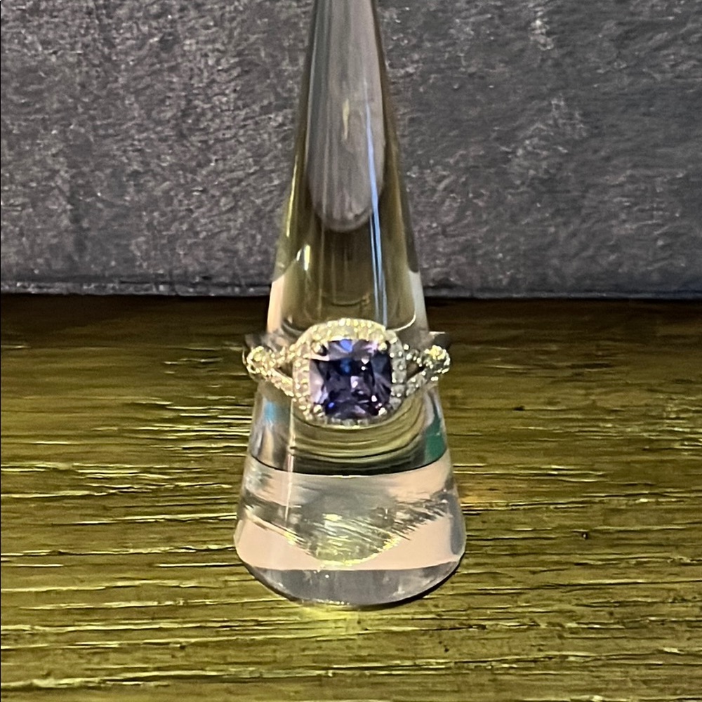 Wisteria RYZE Ring